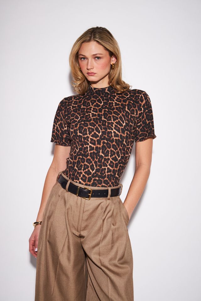 Vivienne Tee - Amur Lepoard
